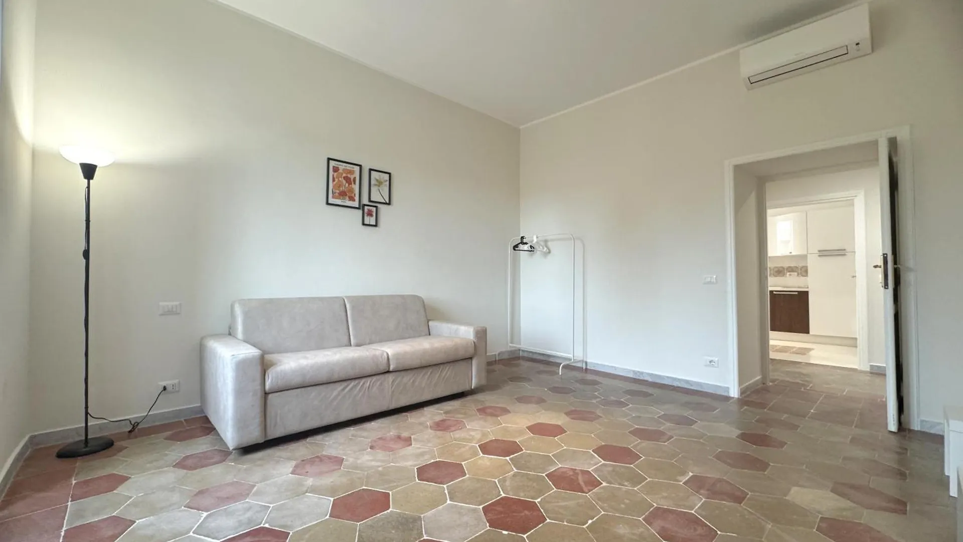 Rome Ostiense Apartment